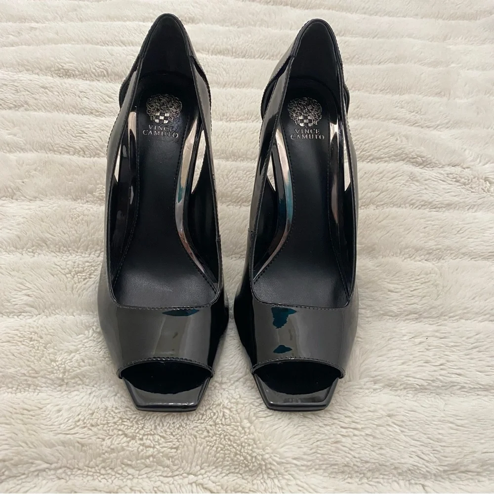 Vince Camuto Black Patent Leather Peep-Toe Heels New Size 8.5